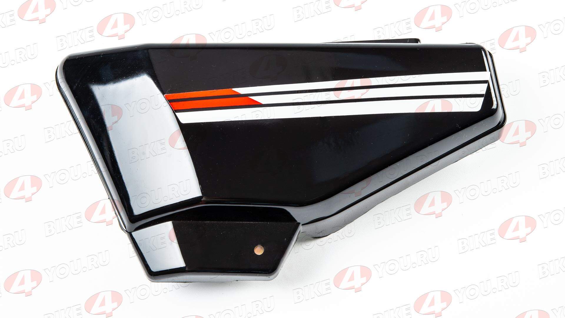 Крышка боковая левая (облицовка) Альфа